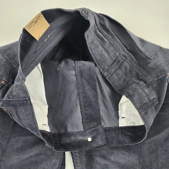 Levis Jeans 550-1517 Mens 36x32 Black Corduroy Vintage Unhemmed USA NWT